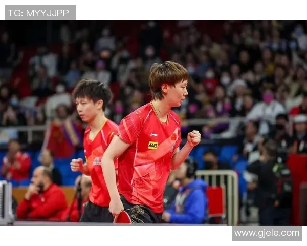 武汉足球队在全国耐力排行榜中荣登第八名展现强大体能实力